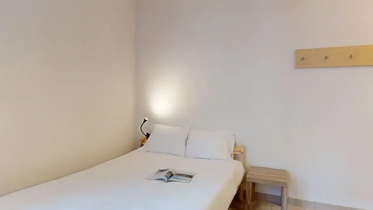 Studio meublé avec coin nuit séparé au centre de Vevey Interior 3