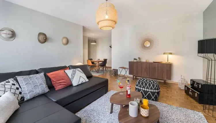 Elegant 1 bedroom apartment in Champel, Geneva Interior 1