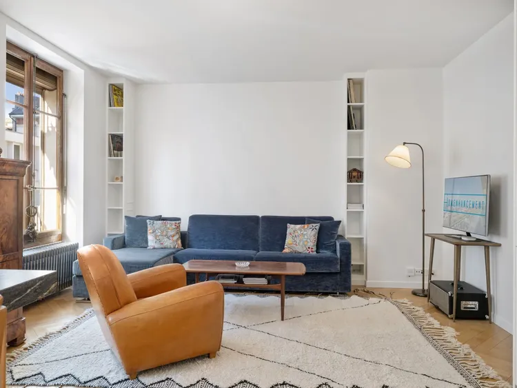 Nice design two bedrooms apartment luxury in Eaux-Vives, Geneva