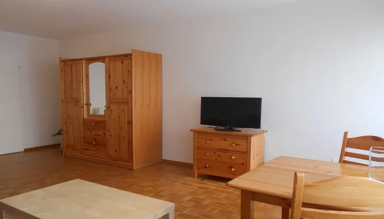 Nice looking furnished studio next to the parc Bertrand Interior 2