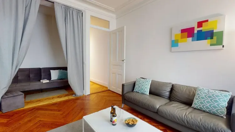 Vaste appartement d'une chambre Genève