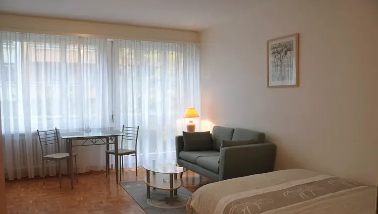 Fully furnished studio apartment in Champel, Geneva Interior 4