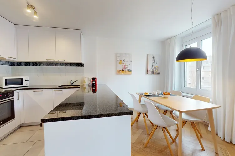 Une chambre, Albisriederplatz, Zurich Interior 2