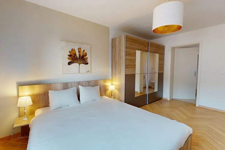 Une chambre, Albisriederplatz, Zurich Interior 3