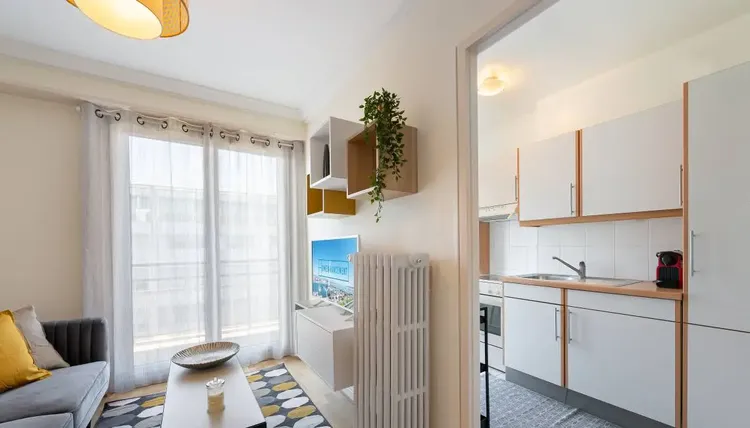 Perfect 1 bedroom apartment in Pâquis, Geneva Interior 2
