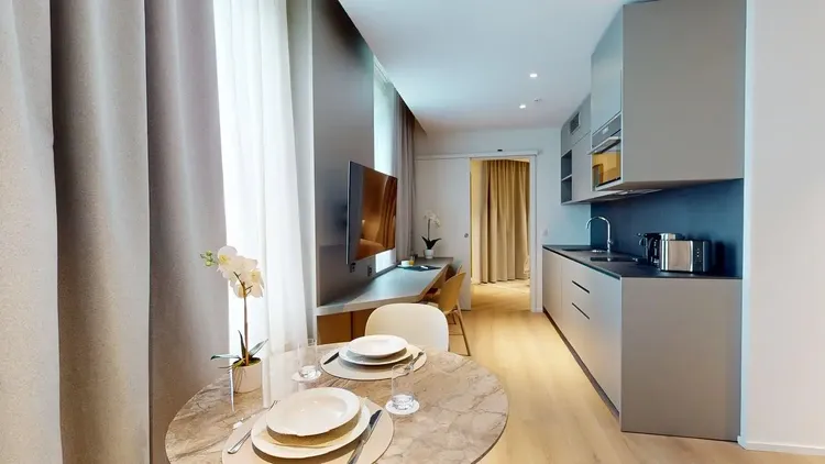 Stylish 37m² One-Bedroom Apartment Interior 3