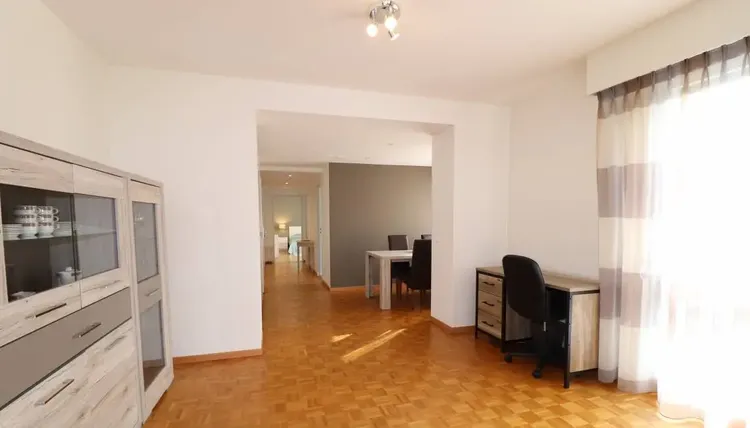 Fashionable one bedroom apartment in Champel, Geneva Interior 1