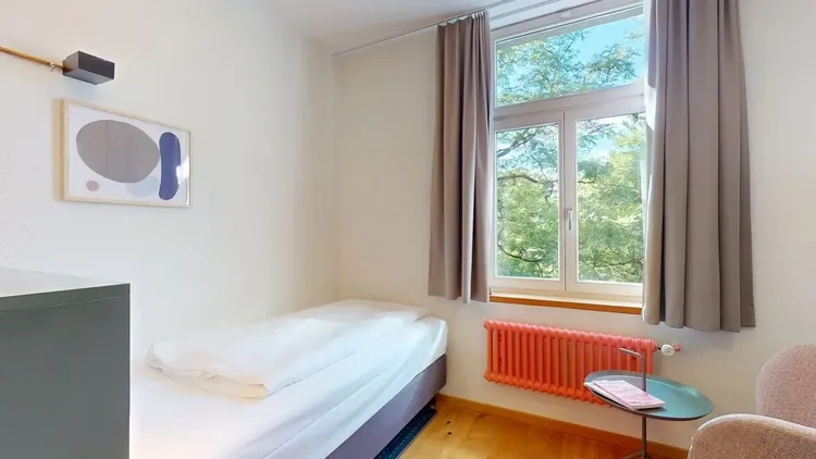 Single hotel room Interior 2