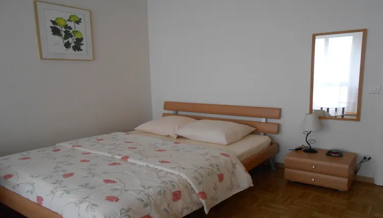 One bedroom, Champel, Genève 