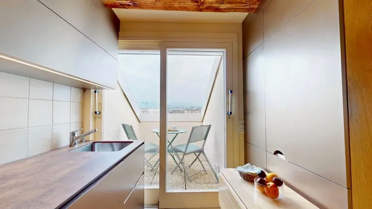 Genève – Quai Gustave-Ador : appartement vue lac, Jet d’eau & Jura Interior 2