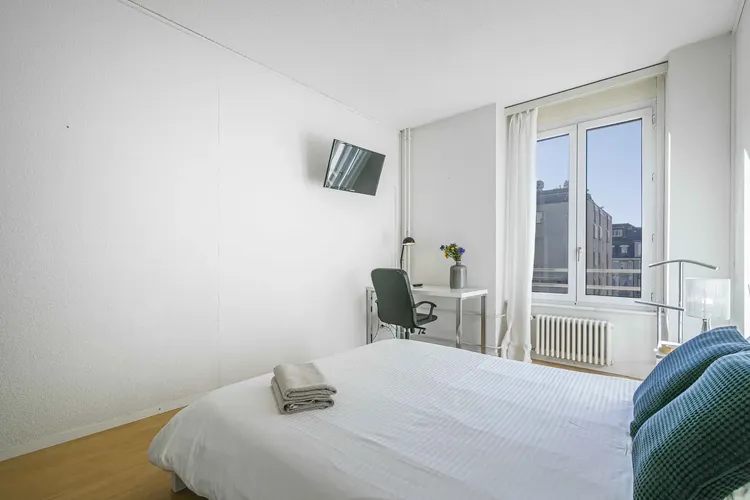 Furnished studio near Lausanne train station with Wi-Fi Interior 4