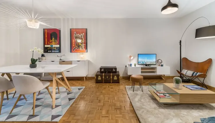 Agréable appartement meublé de 3 pièces, au centre de Genève 