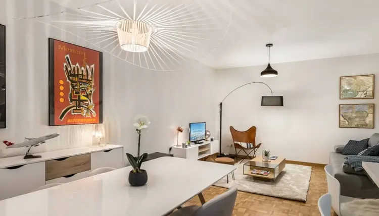 Agréable appartement meublé de 3 pièces, au centre de Genève  Interior 2