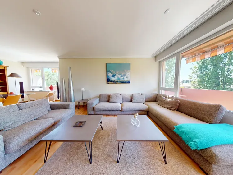 Wonderful 4-bedroom apartment located in Geneva  Interior 1