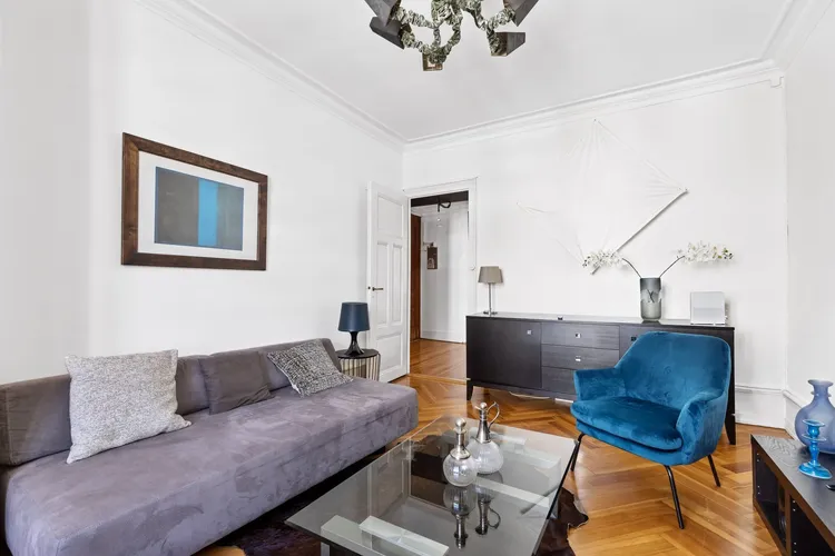Perfect 1.5 bedroom apartment in Eaux-Vives, Geneva Interior 1
