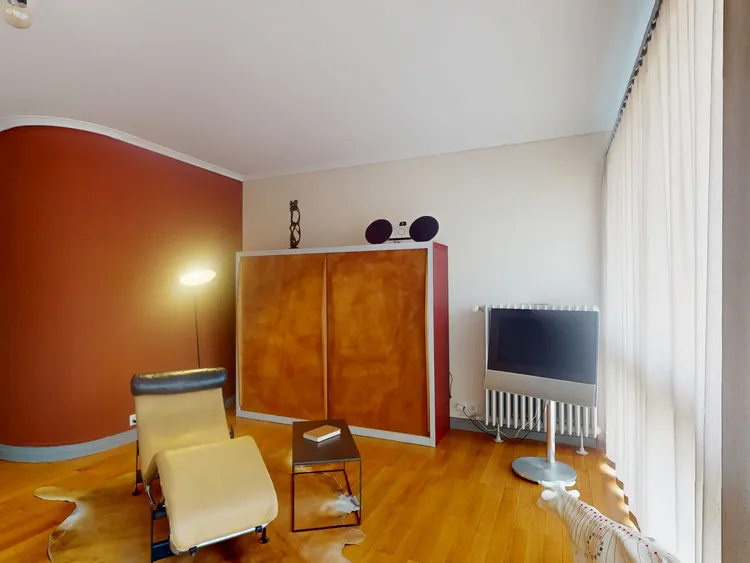Modern studio apartment luxury in Eaux-Vives, Geneva Interior 1