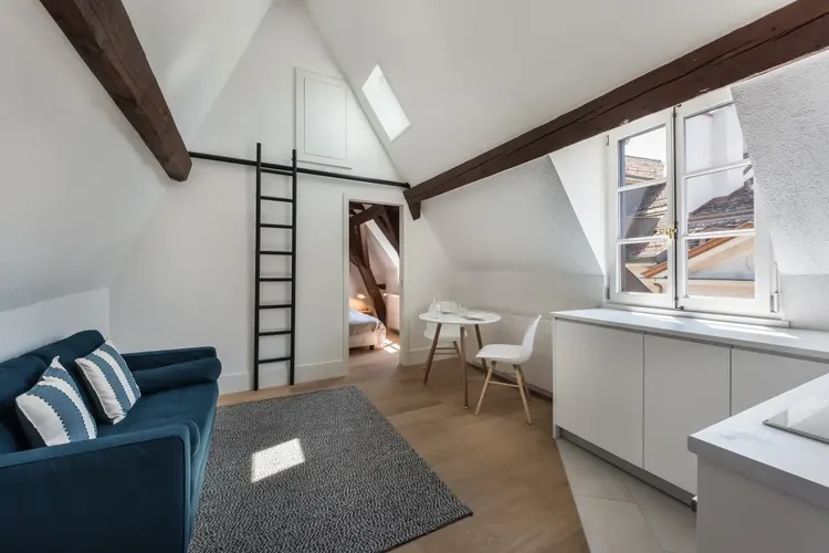 Artist studio apartment in Vieille-Ville, Geneva