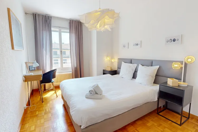 Lumineux appartement 2 pièces à Plainpalais, Genève Interior 4