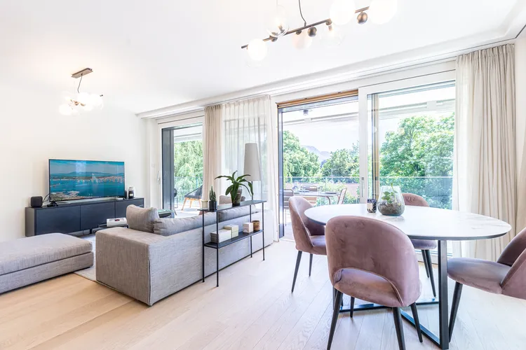 Magnificent new three-bedrooms luxury flat  Interior 1