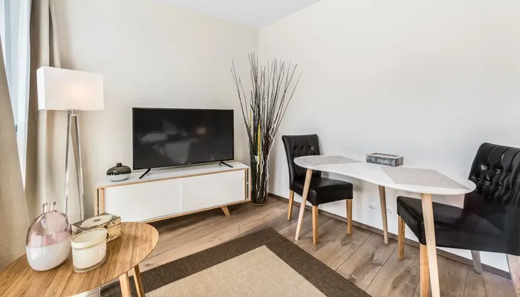 Awesome with high-end technologies studio apartment in Plainpalais, Geneva Interior 1