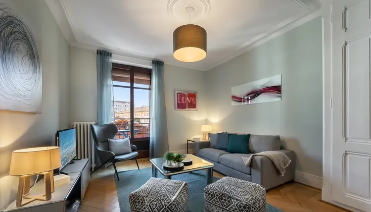 Modern 1-room apartment in Nations, Geneva