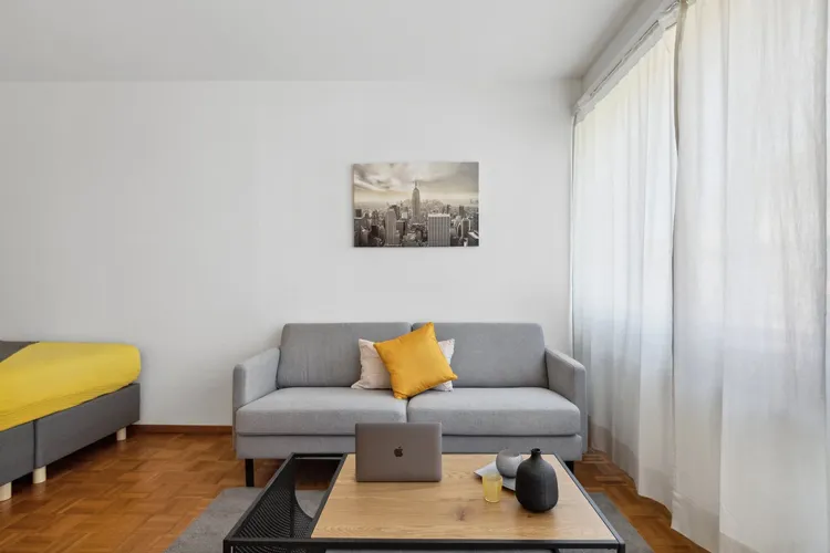 Perfect studio apartment in Champel, Geneva Interior 3