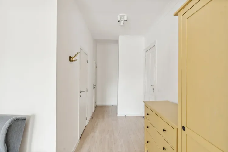 Charmant appartement à deux chambres à Etterbeek, Bruxelles Interior 1