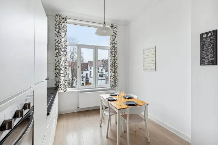 Stylish one bedroom apartment  in Etterbeek, Brussels Interior 3