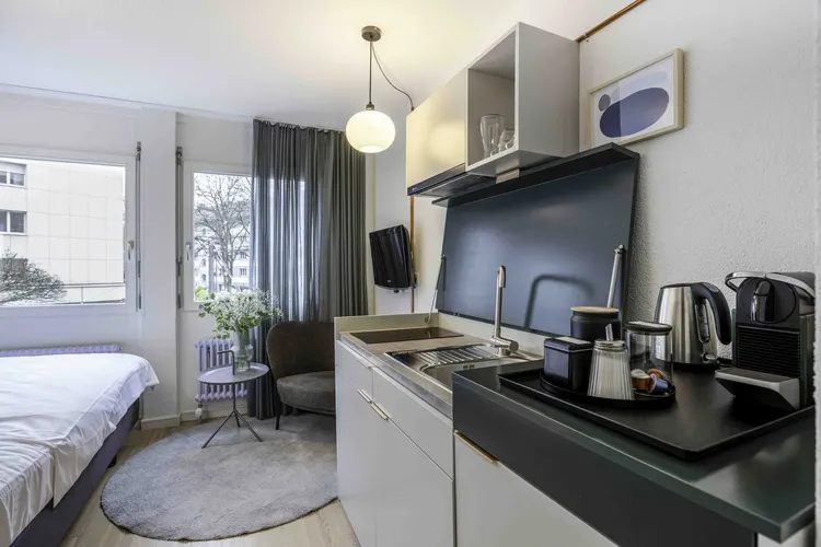 Single Studio Interior 2