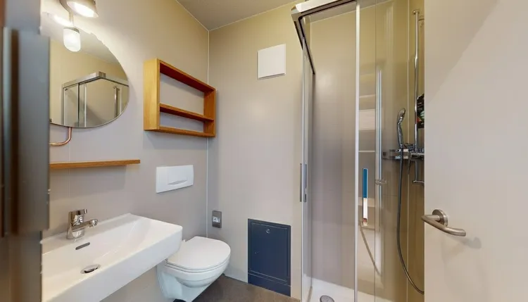 Studio Standard Interior 3