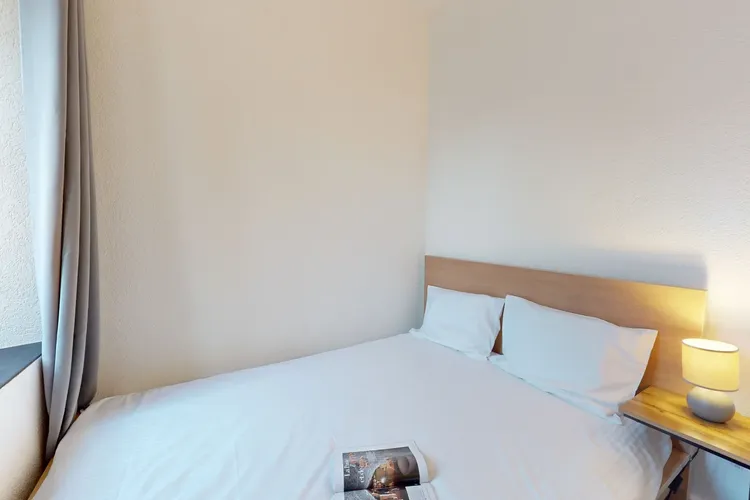 Furnished Studio with Separate Sleeping Area in Vevey City Centre Interior 3