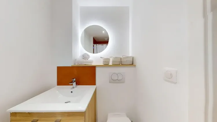 Deluxe Studio Interior 3