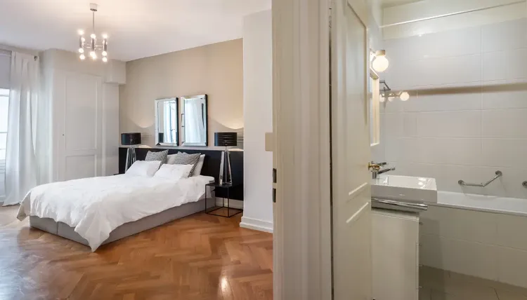 Stylish 1 bedroom apartment in Pâquis, Geneva Interior 4