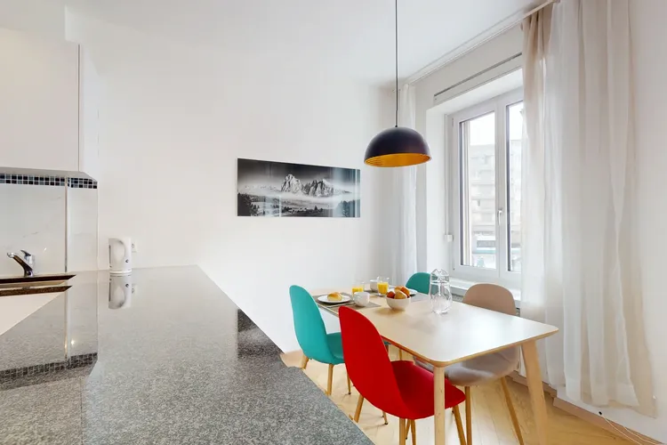 Une chambre, Albisriederplatz, Zurich Interior 3