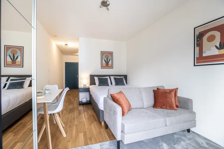 Standard Studio+ Interior 2