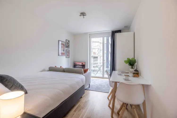 Standard Studio+ Interior 3