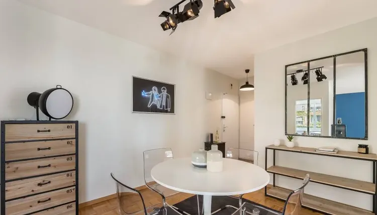 Fantastic  1-bedroom apartment in Champel, Geneva Interior 2