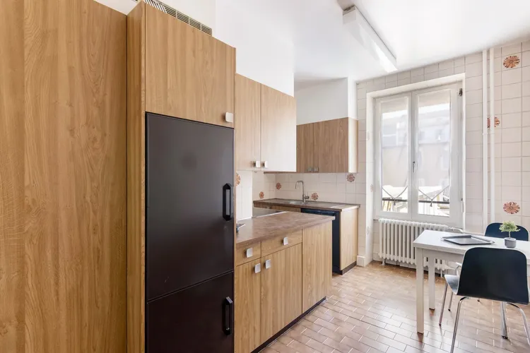 Appartement d'une pièce entièrement meublé à Pâquis, Genève Interior 2