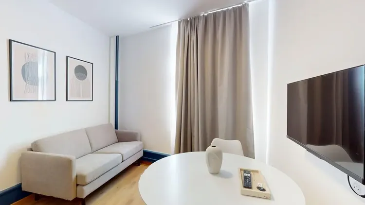 Deluxe One Bedroom