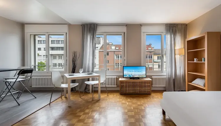 Studio meublé, à 2min du Quartier des Banques