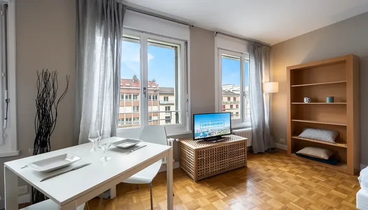 Studio meublé, à 2min du Quartier des Banques Interior 2