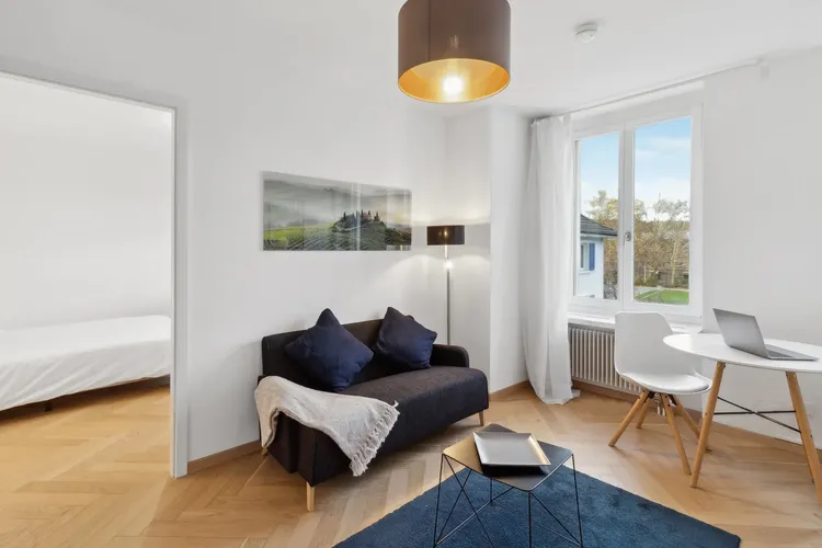 Une chambre, Albisriederplatz, Zurich