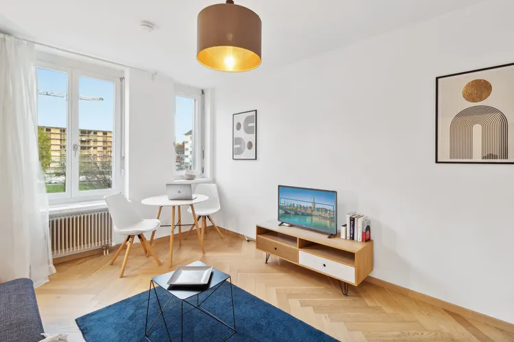 Une chambre, Albisriederplatz, Zurich Interior 1