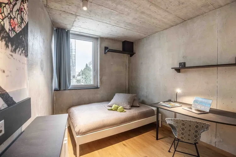 Le Lumen, Student Room ADA