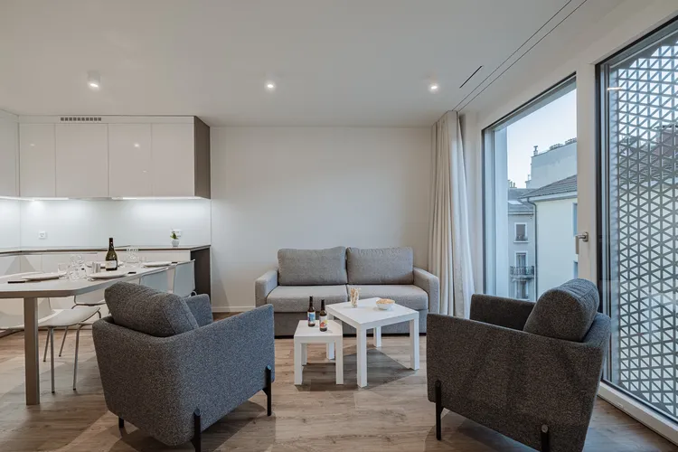 Modern and Bright Studio for Rent in the Heart of Geneva - Rue du Jura 13 Interior 4