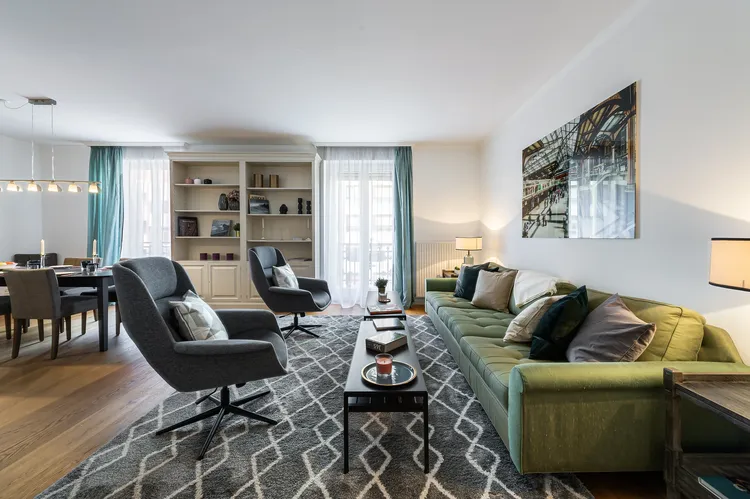 Appartement élégant de deux chambres à coucher à Carouge, Genève