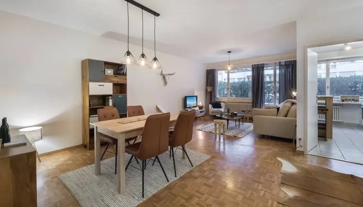 Two bedrooms, Champel, Genève Interior 1