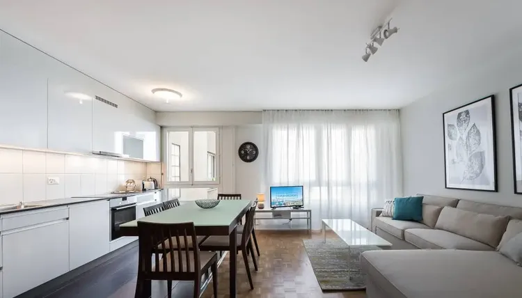 One bedroom, Pâquis, Geneva