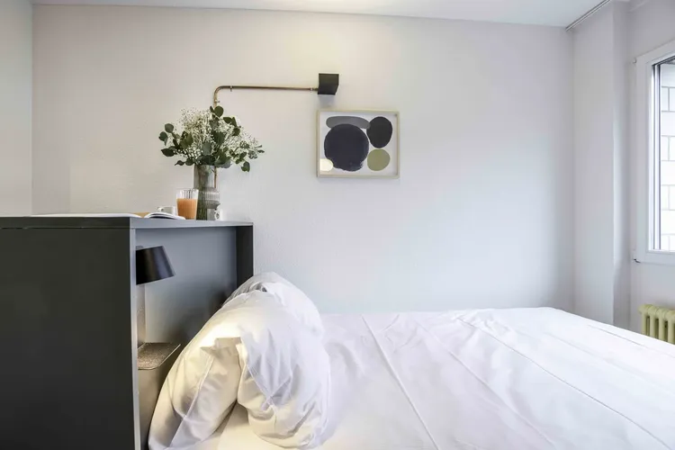 Studio Standard Interior 1