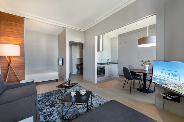 Modern well located studio apartment in Charmilles, Geneva Interior 4